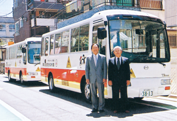 園バス